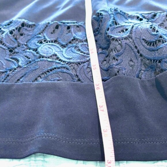 Jessica Howard Blue Formal Lined Nylon & Spandex Dress with 3/4 Bell Sleeves - Picture 9 of 13